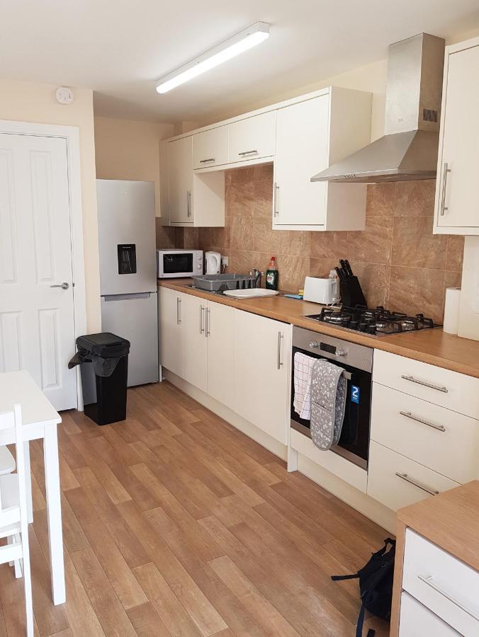 Apartmán Ybc Court, Aldershot Exteriér fotografie